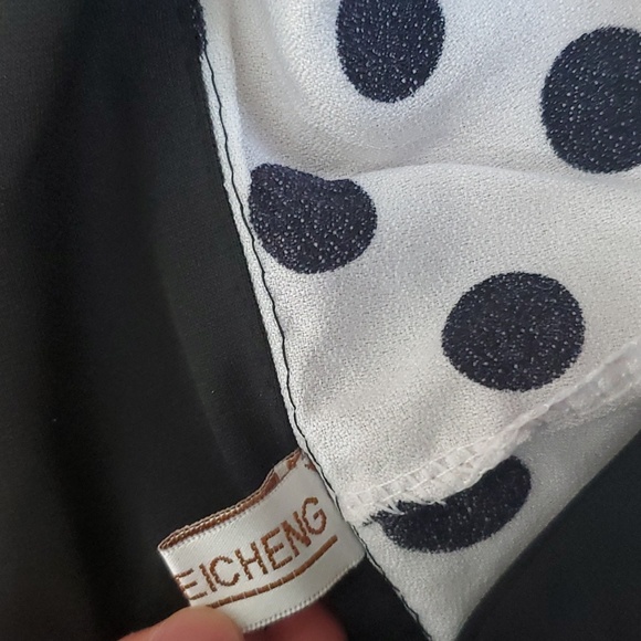 Black & White Sleeveless Polka-dot Summer Dress size M Collared Neck w/ Buttons - Picture 11 of 15